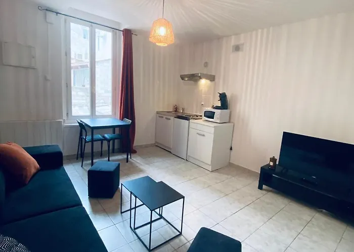 Meneau 3-beziers Centre-wifi-tv Connectee Apartamento *